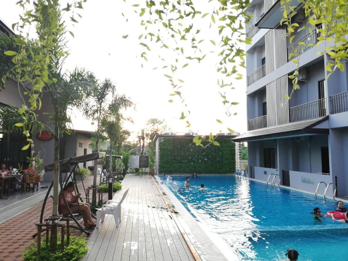 J.P.Grand Hotel Trat Extérieur photo